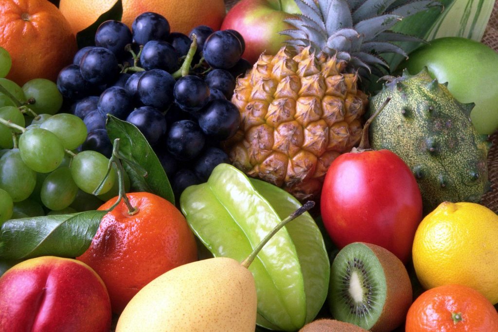 Fruits are high in antioxidants and can help to protect the kidneys